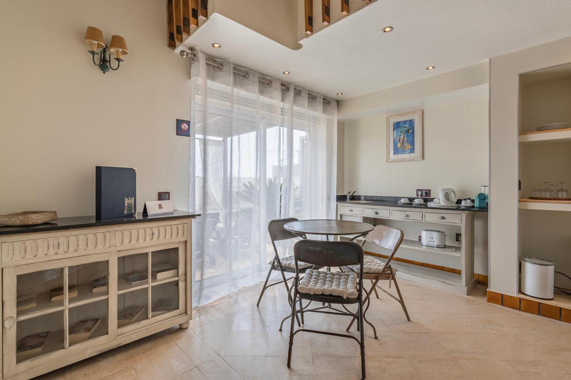 Villa Rosa (Adults Only) Lagos Exterior photo